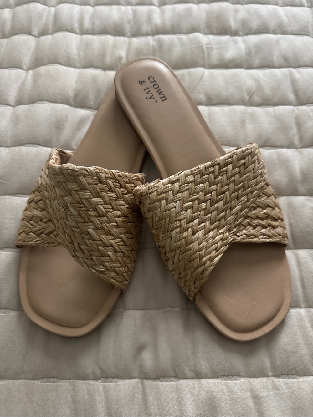 crown & ivy Beige Woven Slide Sandals